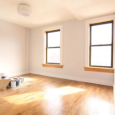 Rented by Nooklyn NYC LLC | media 44
