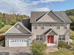 519 N Lakewood Dr, Ridgeley, WV 26753