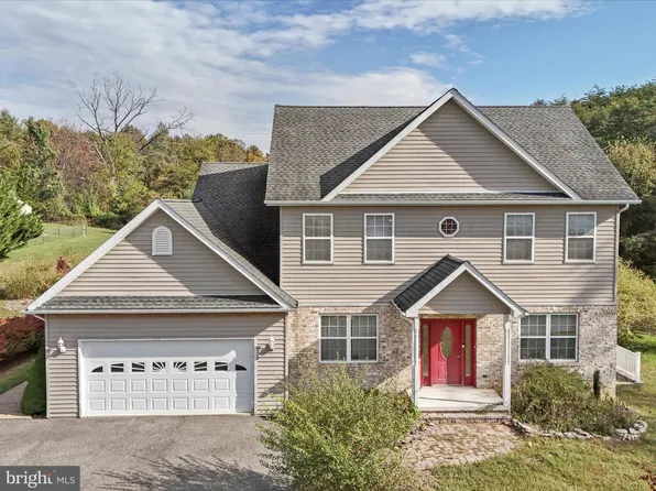 519 N Lakewood Dr, Ridgeley, WV 26753