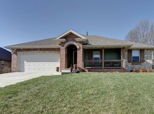 3706 E Dartmoor Ct, Springfield, MO 65802