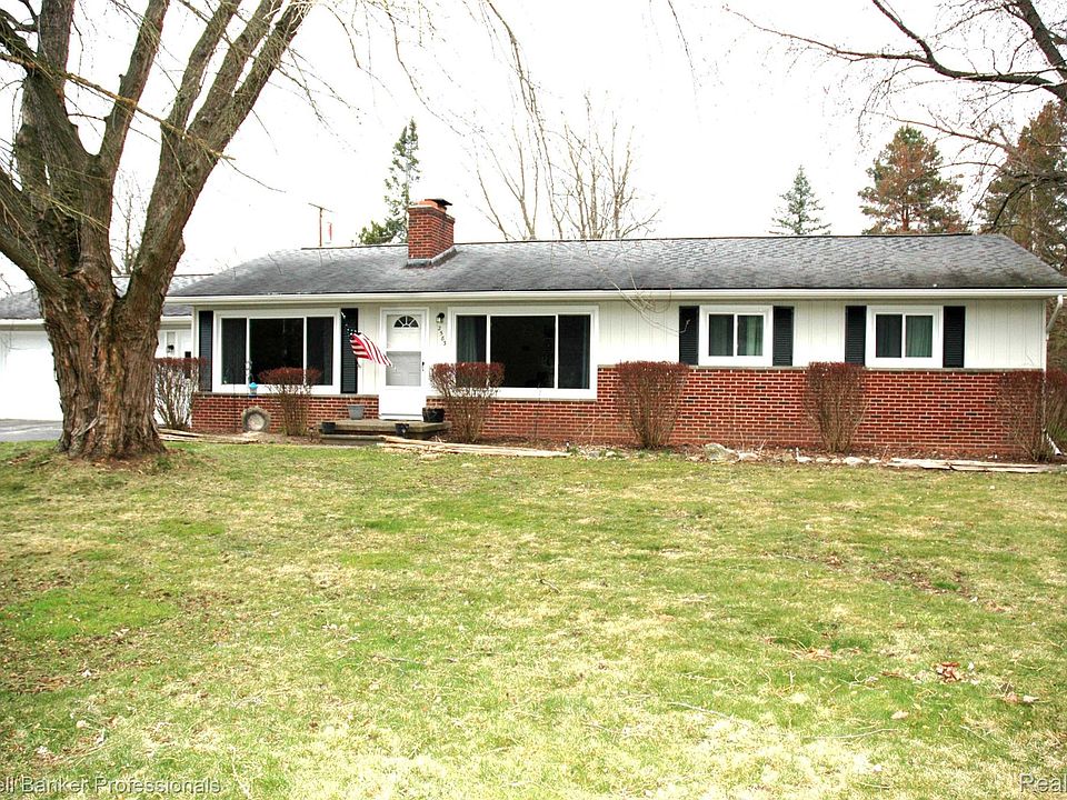 1st image of 2583 Cornell Dr