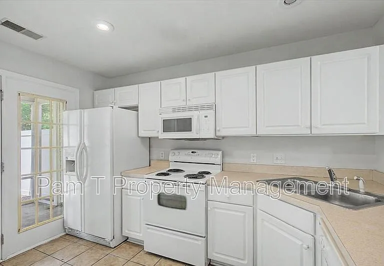 303 Gallery Way — Photo 12