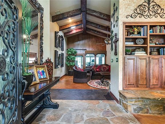 5th image of 1786 Kingswood Dr