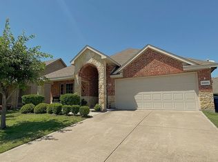 2004 Rains County Rd, Forney, TX 75126