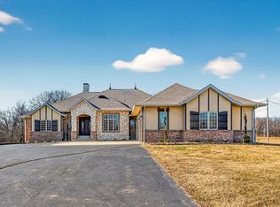 4225 N State Highway Ab, Springfield, MO 65803