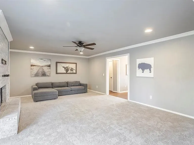 14016 Apache Dr — Photo 12