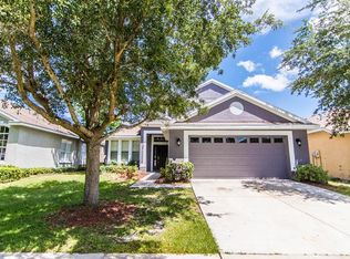 419 Halifax Bay Ct, Apollo Beach, FL 33572