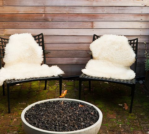 Backyard fire pit