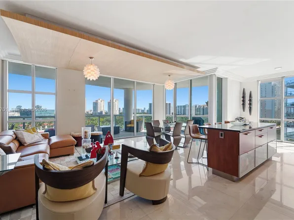 3131 NE 188th St APT 1901, Miami, FL 33180