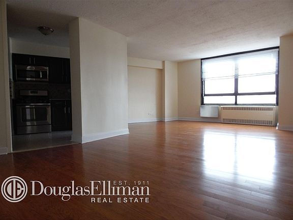 2nd image of 3333 Broadway APT C16h