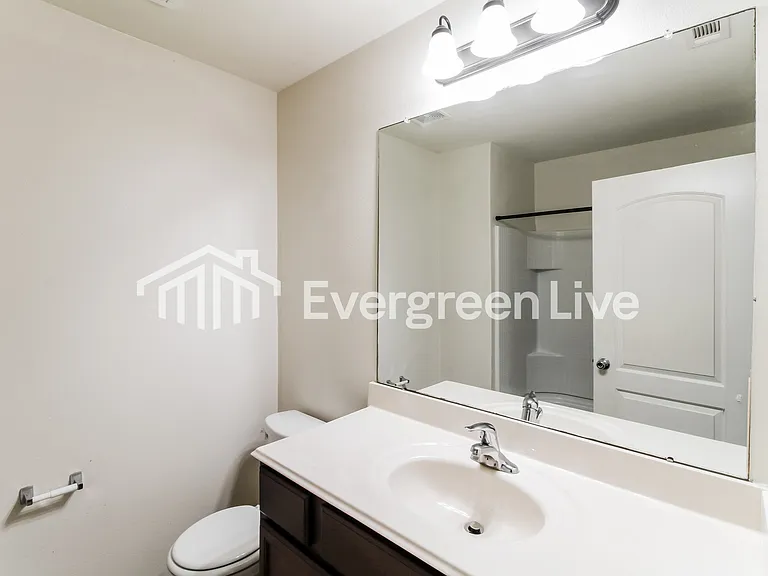 9435 Gold Mountain Dr — Photo 8