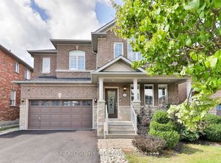 284 Bilbrough St, Aurora, ON L4G7X5