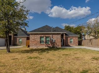 807 Dr Martin Luther King Jr Blvd, Waxahachie, TX 75165