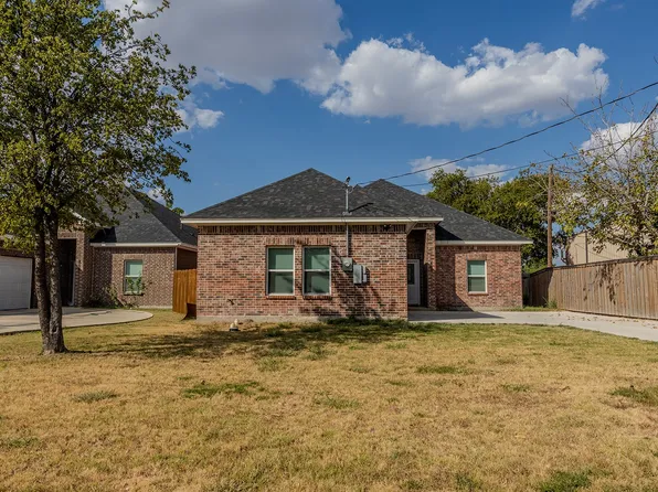 807 Dr Martin Luther King Jr Blvd, Waxahachie, TX 75165