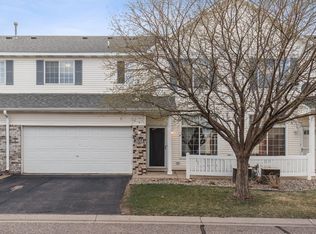 2058 Mockingbird Ave, Shakopee, MN 55379
