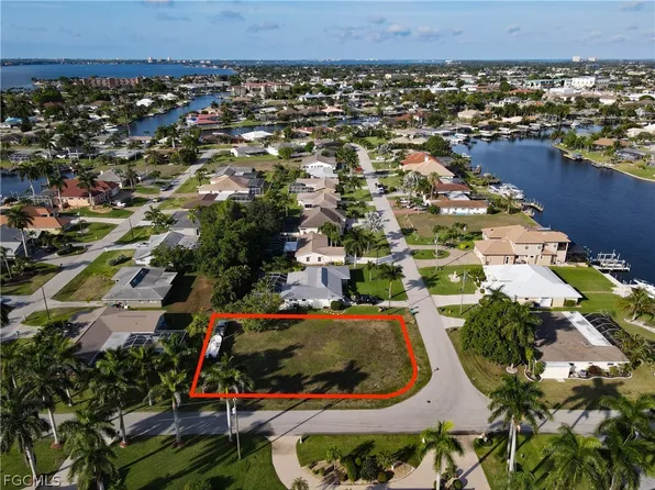 4403 SE 19th Ave, Cape Coral, FL 33904