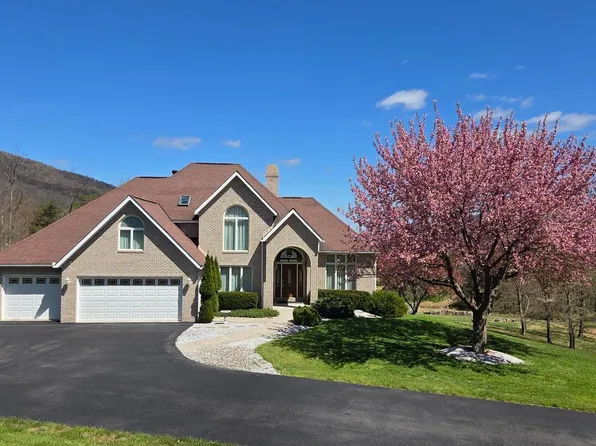 887 Weires Ave, Lavale, MD 21502