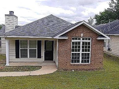 2nd image of 218 23rd Ct