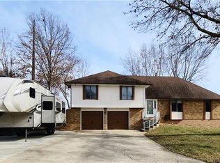 307 Dawn Dr, Warrensburg, MO 64093