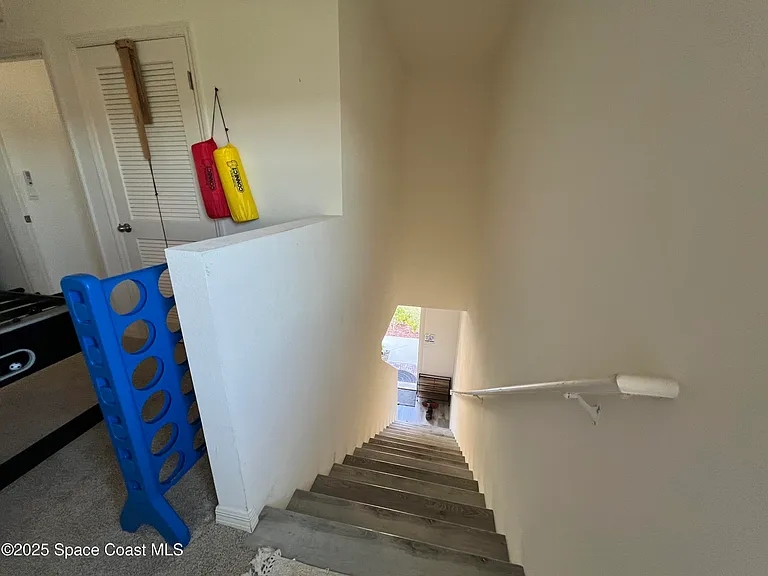 976 Trinity St — Photo 27