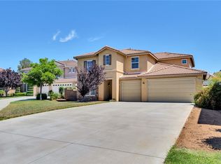 25042 Cinnabar Ct, Wildomar, CA 92595
