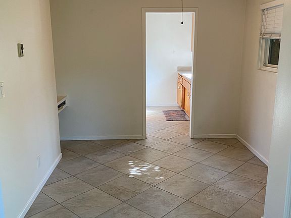 5th image of 315 E Sola St APT 1