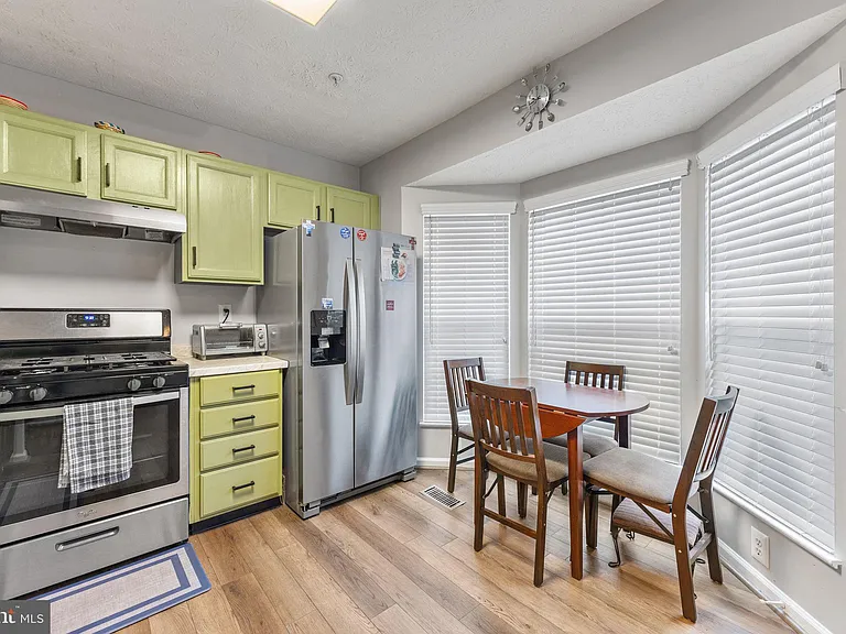 7840 Foxfarm Ln — Photo 30
