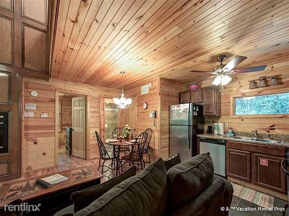 The open floor plan is so convenient