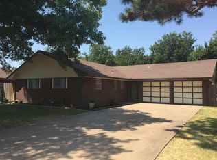 1018 Quail Trl, Enid, OK 73703