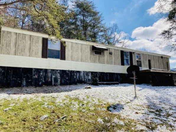 4131 Sweetwater Rd, Berea, KY 40403