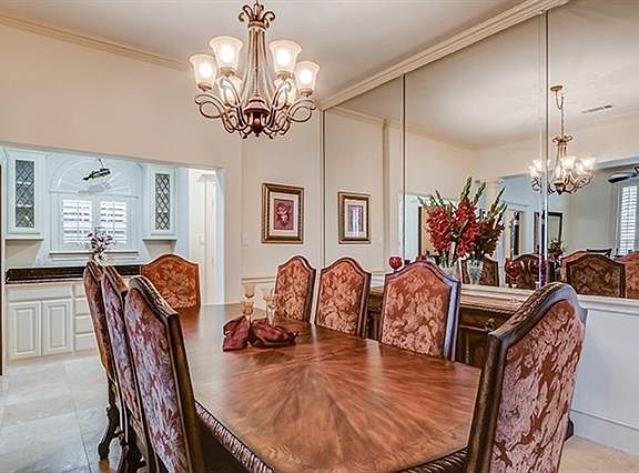 5th image of 800 Lake Heights Ct