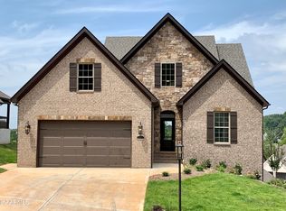 8323 English Hill Ln, Knoxville, TN 37923