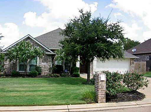 1st image of 2405 Newark Cir
