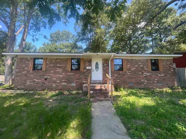 1806 E Sullenberger Ave, Malvern, AR 72104