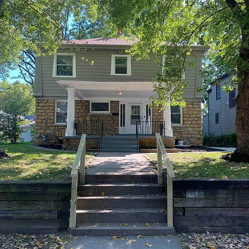 111 Spruce Ave Photo 1