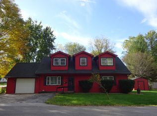 706 Blaine St, Batavia, IL 60510