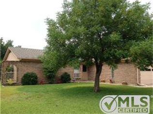 1517 Lamplighter Ln, Edgecliff Village, TX 76134