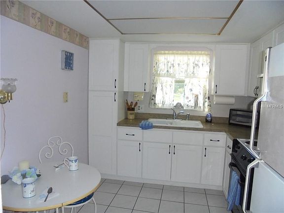 5th image of 1466 Normandy Park Dr APT 6