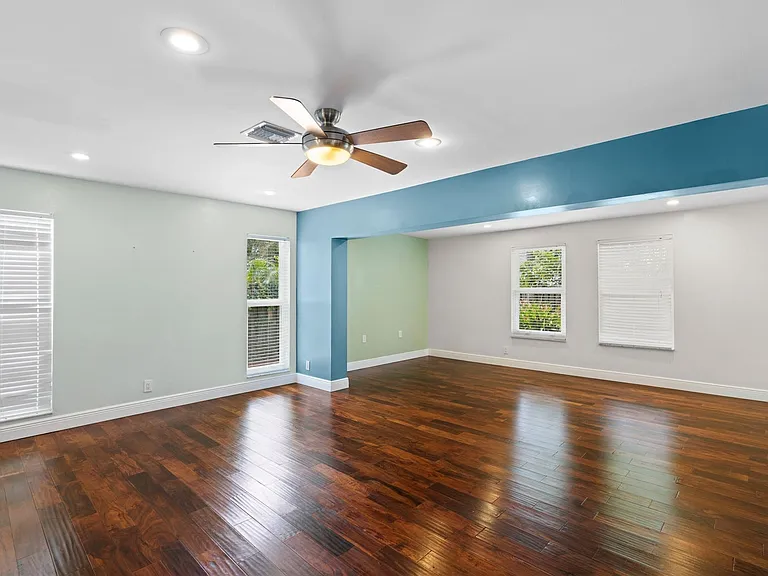 2996 Cardinal Dr — Photo 5