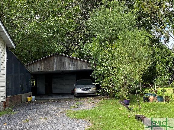 4th image of 9 Bishop Ave