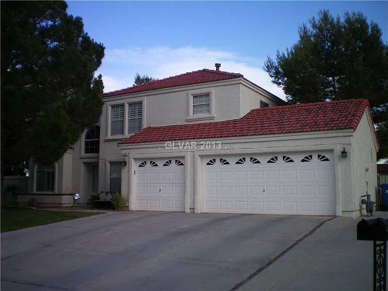 1st image of 1614 Broadmoor Ct