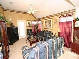 3rd image of 1405 Portsmouth Dr