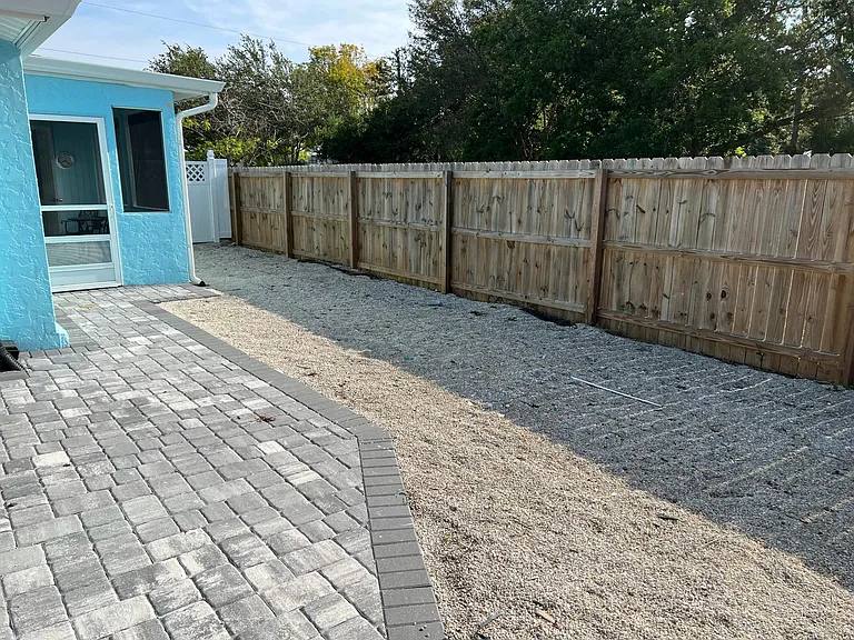 Linwood Ave — Photo 14