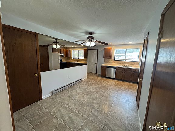 2nd image of 39 Horton Hill Road #10I