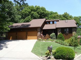 1961 E Buena Vista St, Springfield, MO 65804