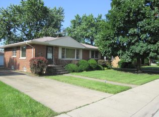 821 E 161st St, South Holland, IL