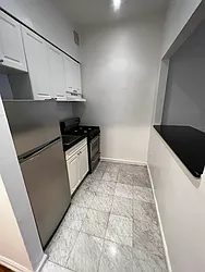 Rented by Salon Realty Corp