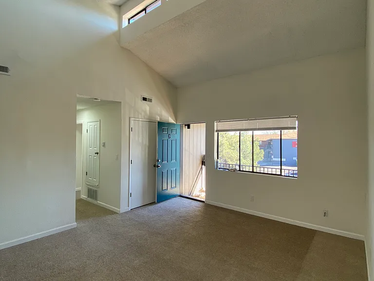 1199 Brinkby Ave #G — Photo 4