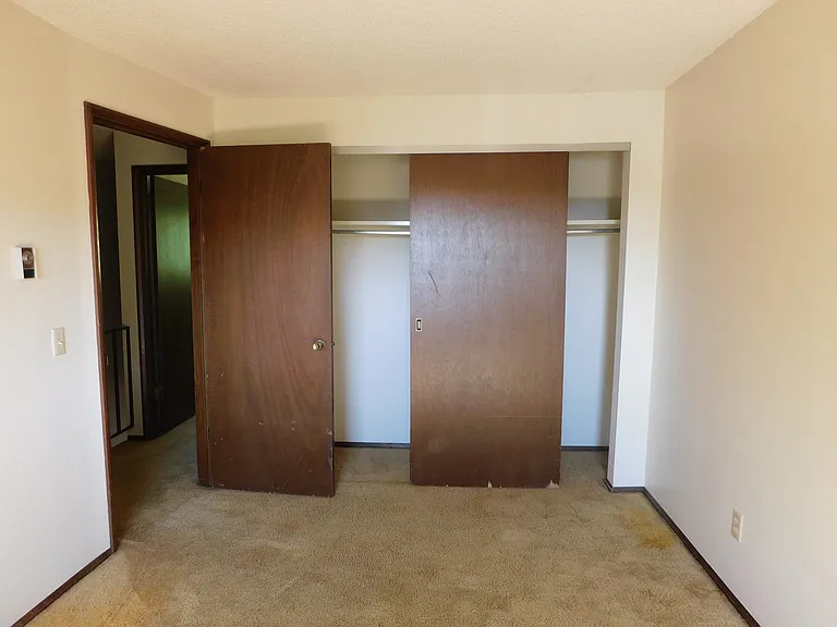 540 N Pine St #13 — Photo 11