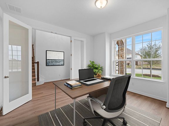 4111 Sterling Springs Lane Interior Image 5